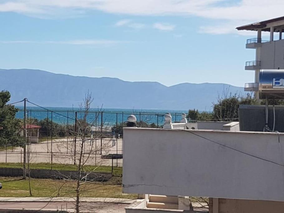Villa Besnik, rooms for rent Vlorë Eksteriør bilde